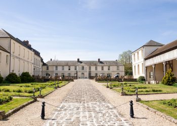 Mariage chateau 2026 maquilleuse professionnelle